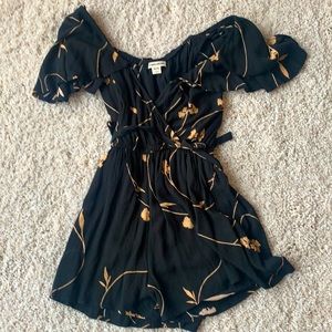 Billabong Romper, Size Small